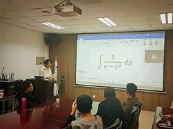 开云娱乐 -包含国王杯冲刺阶段走向成谜；罗马外线爆发；气氛紧张；阵容厚度经受考验的词条